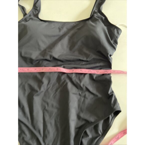 NWT Everlane ReNew Womens Square Neck One Piece Swimsuit Medium Padded Black - Picture 10 of 14